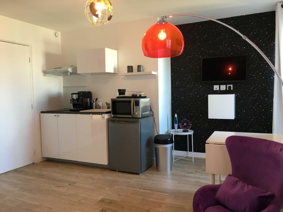 Apartament Le Galaxy Centre La Breche Wifi Calme Vue Jardin Niort Zewnętrze zdjęcie